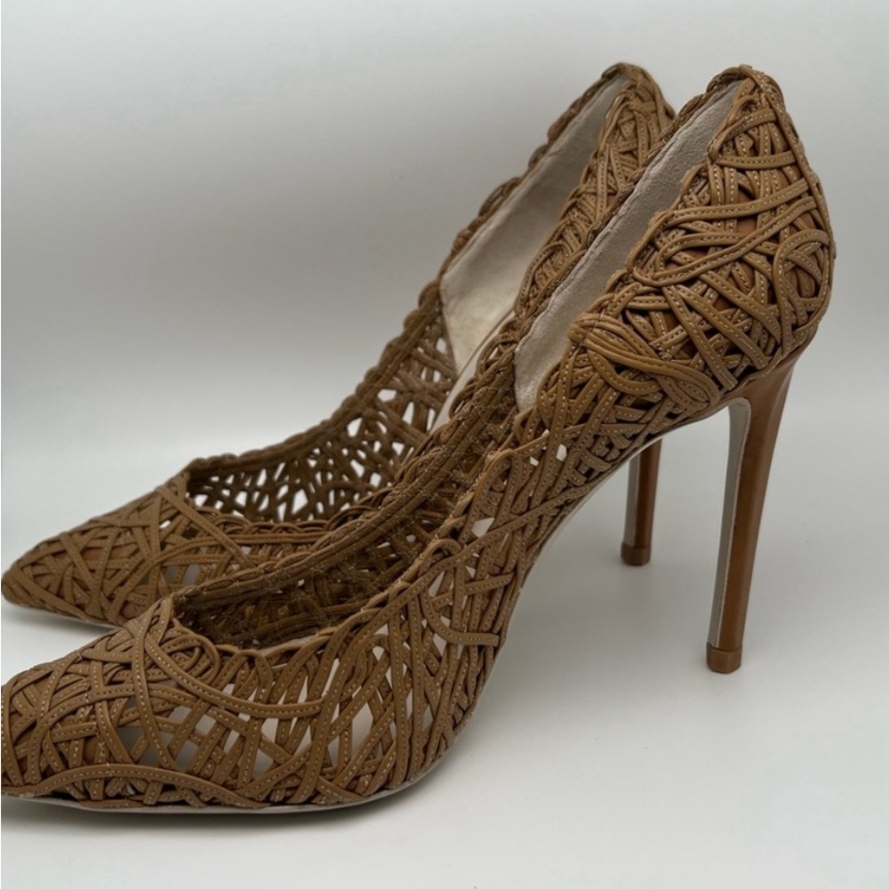 NWT Giorgio Armani Woven Caramel Stiletto Sz 8.5